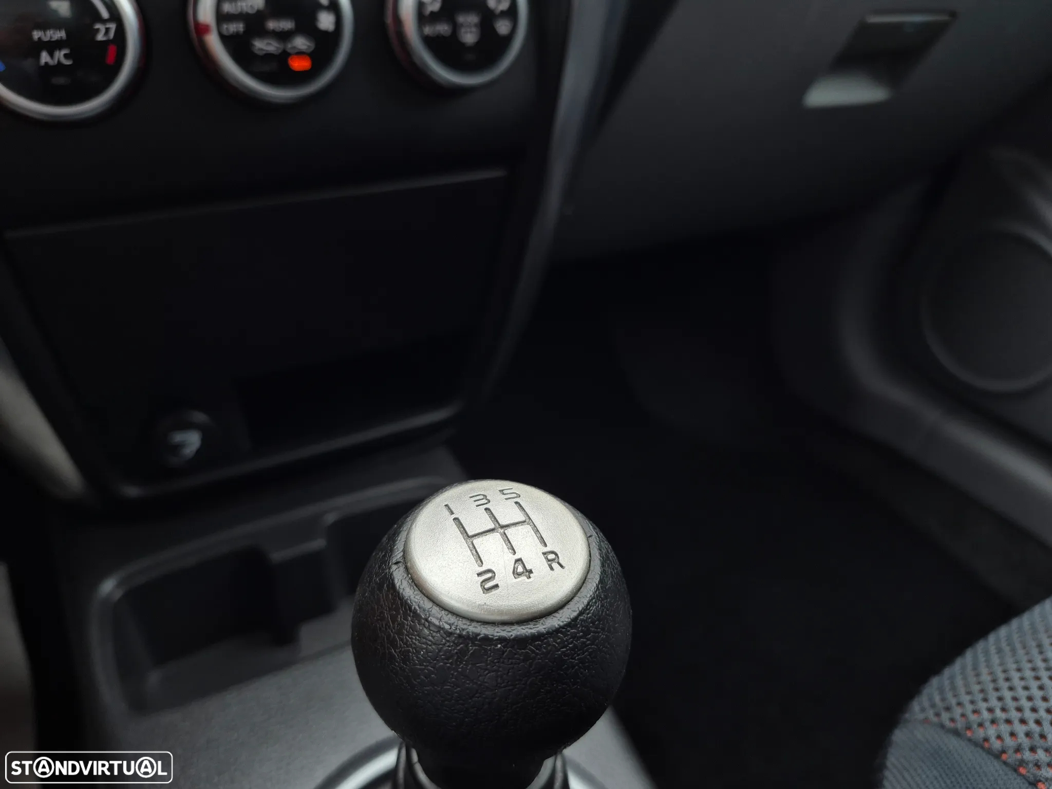 Suzuki SX4 1.5 GLX Outdoor Line - 16