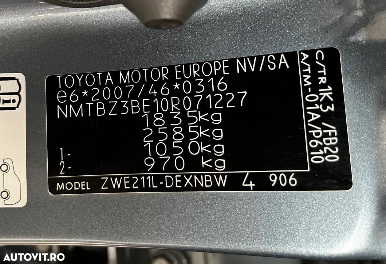 Toyota Corolla 1.8 HSD Business - 27