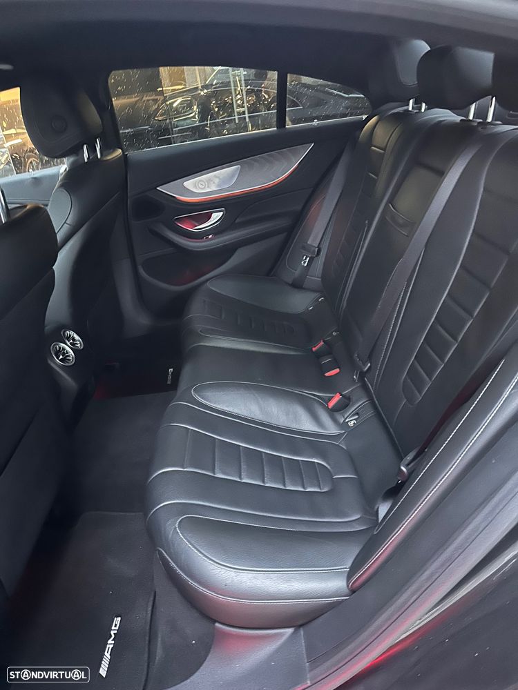 Mercedes-Benz CLS 300 d AMG Line - 14