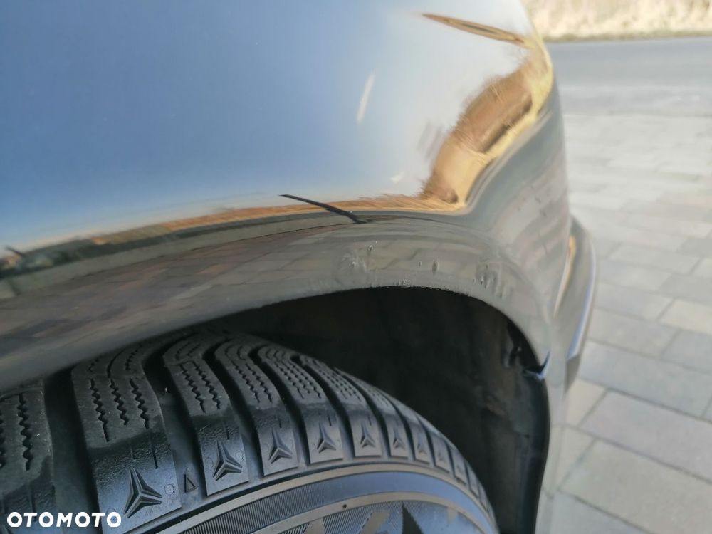 BMW Seria 5 520i Touring - 12