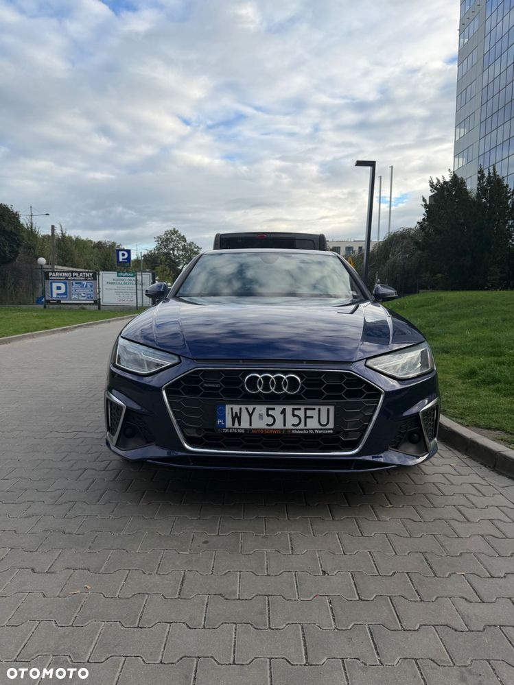 Audi A4 Limousine
