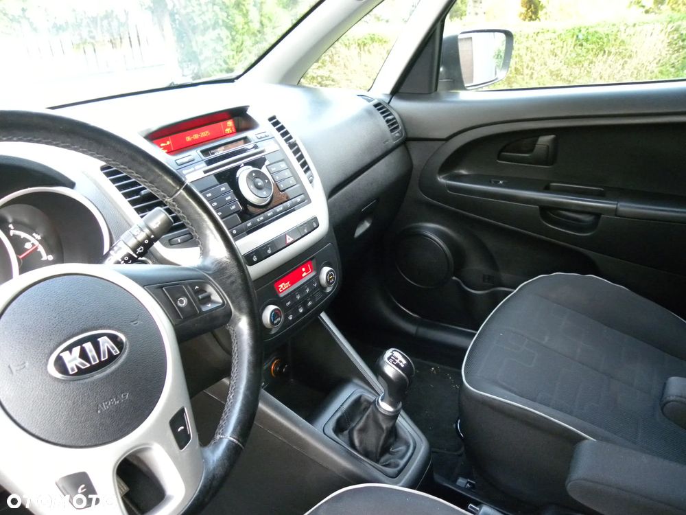 Kia Venga - 20