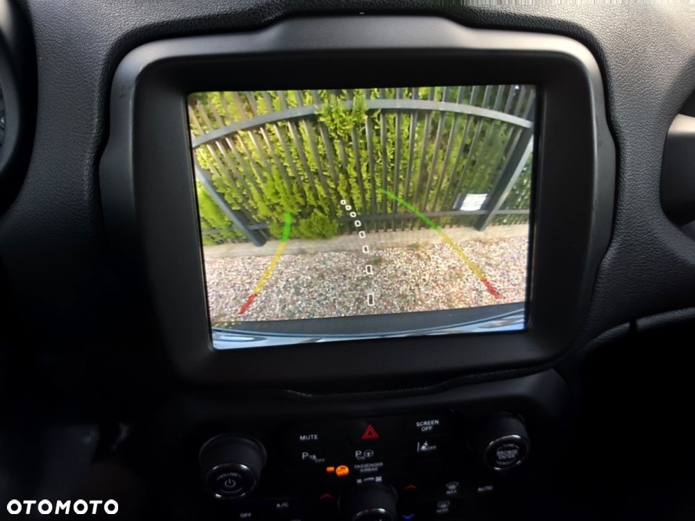 Jeep Renegade 1.3 GSE T4 Turbo PHEV 4xe Summit S&S - 10