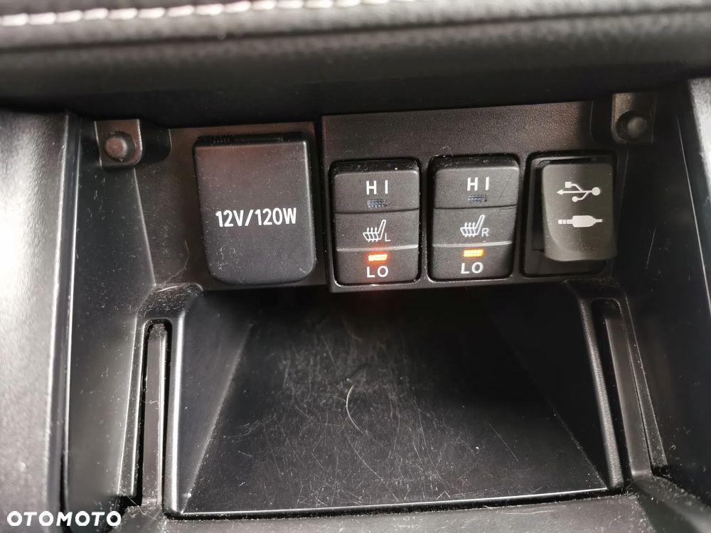 Toyota Corolla 1.6 Executive MS - 18