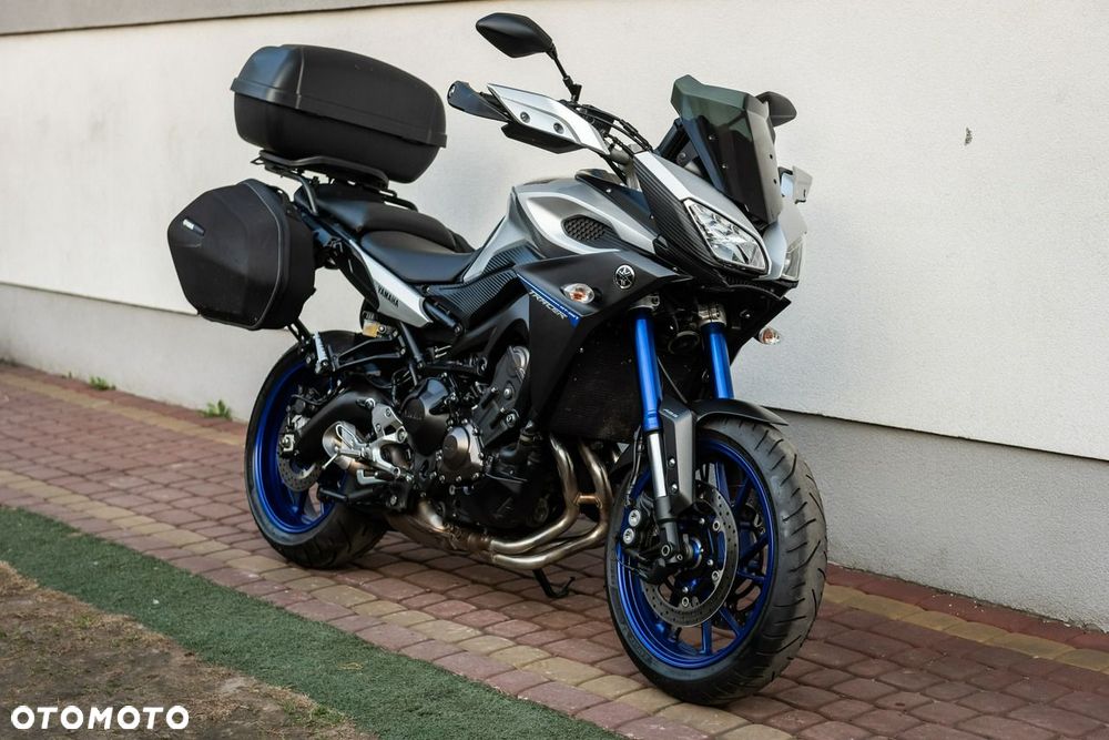 Yamaha MT - 3