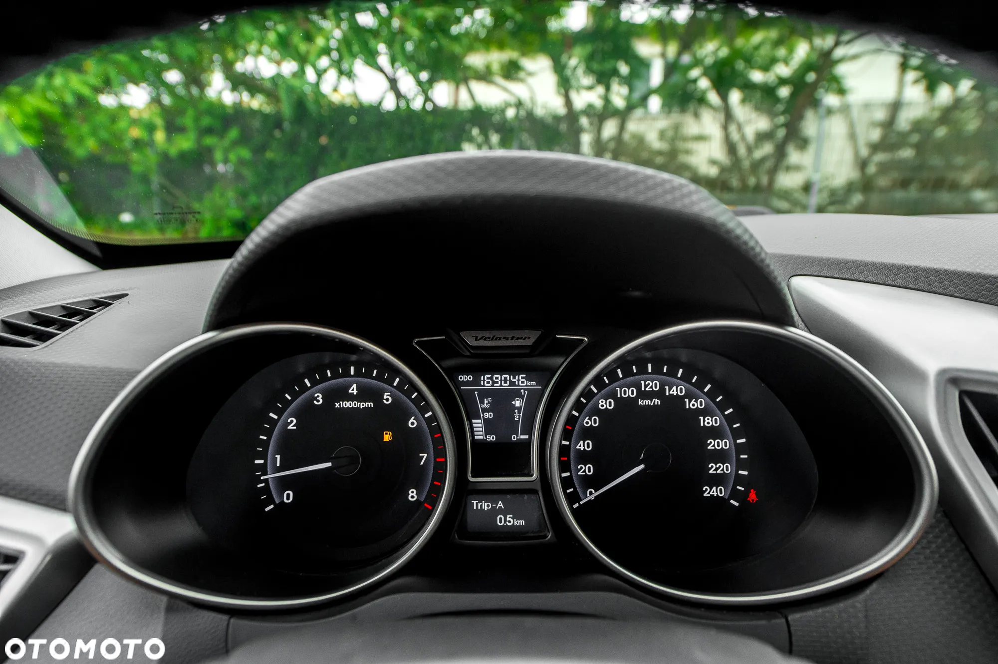 Hyundai Veloster 1.6 GDI Style - 33