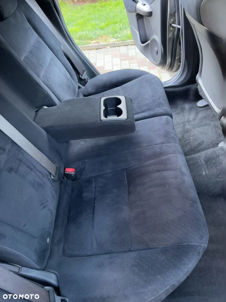Honda Civic 1.8i-VTEC Sport - 14