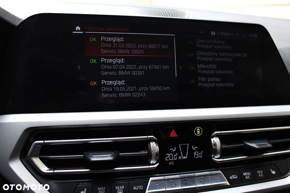 BMW Seria 3 318d Sport Line - 29
