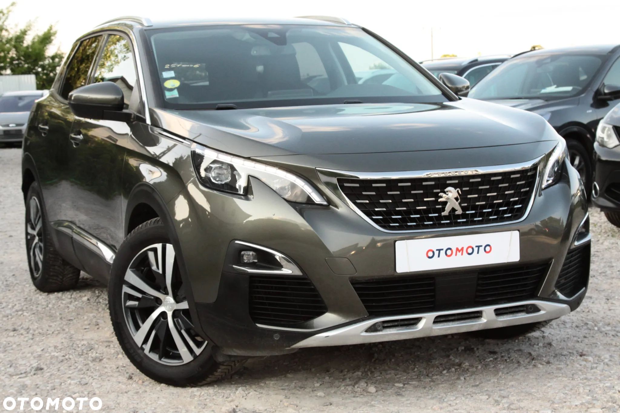 Peugeot 3008 1.6 BlueHDi Allure S&S - 1