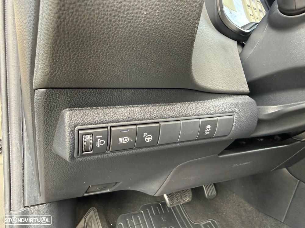 Toyota Corolla 1.8 Hybrid Exclusive - 15