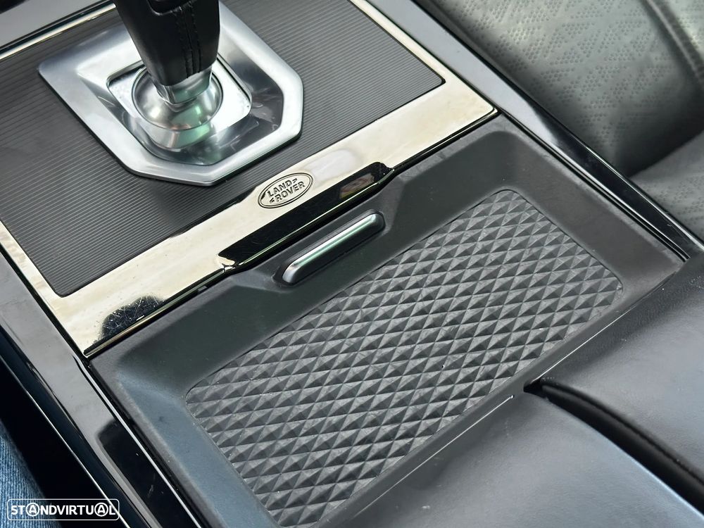 Land Rover Range Rover Evoque P250 R-Dynamic HSE - 30