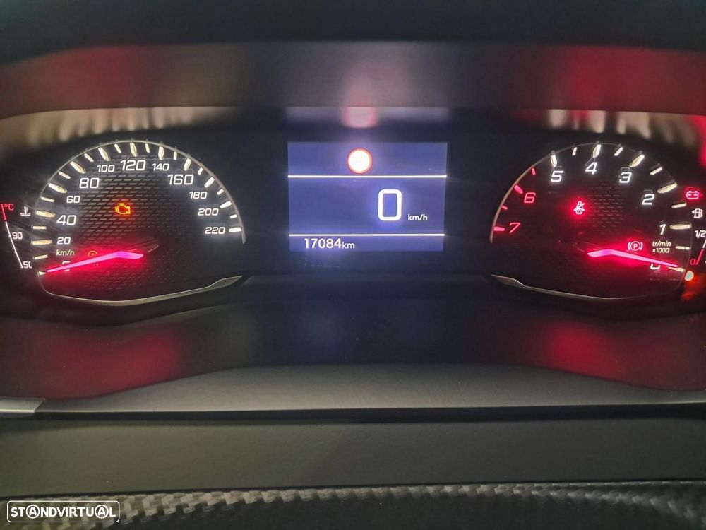 Peugeot 2008 1.2 PureTech SE Style - 18