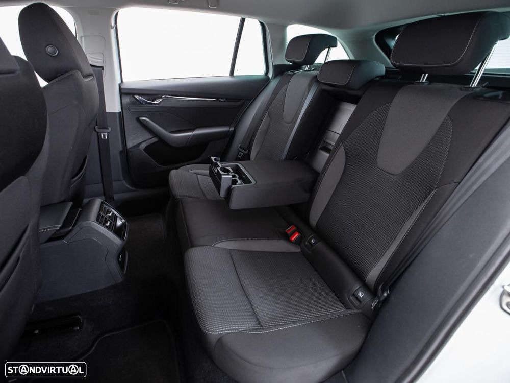 Skoda Octavia Break 2.0 TDI Ambition DSG - 11