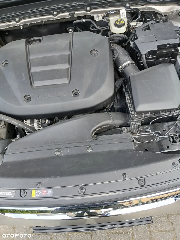 Volvo XC 40 T3 Momentum Core - 11