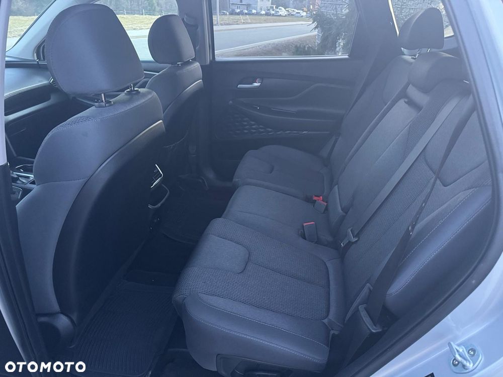 Hyundai Santa Fe - 24