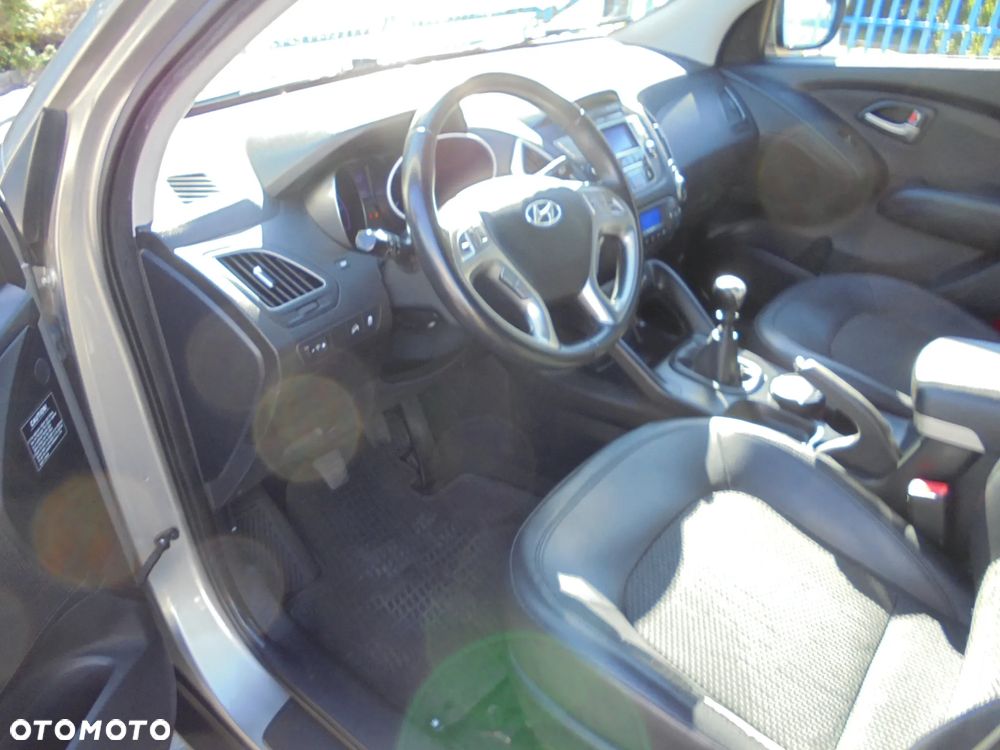 Hyundai ix35 2.0 CRDi Premium 2WD - 5