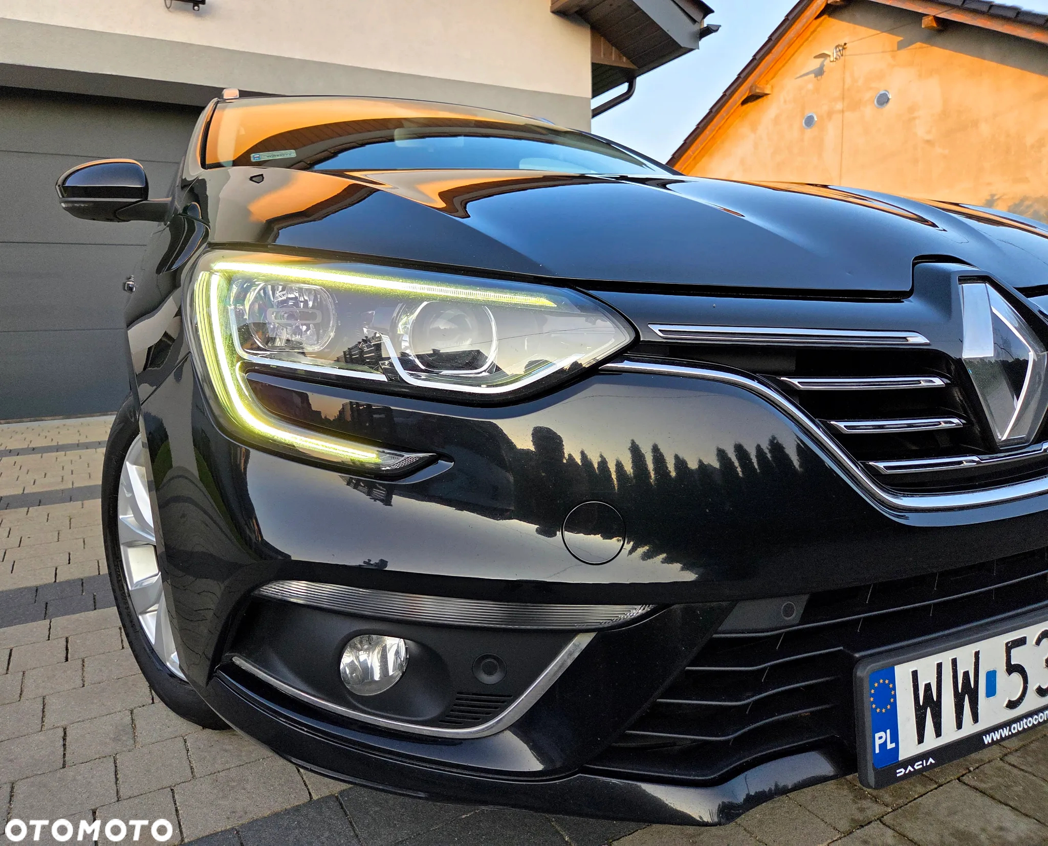 Renault Megane 1.5 Blue dCi Limited - 12