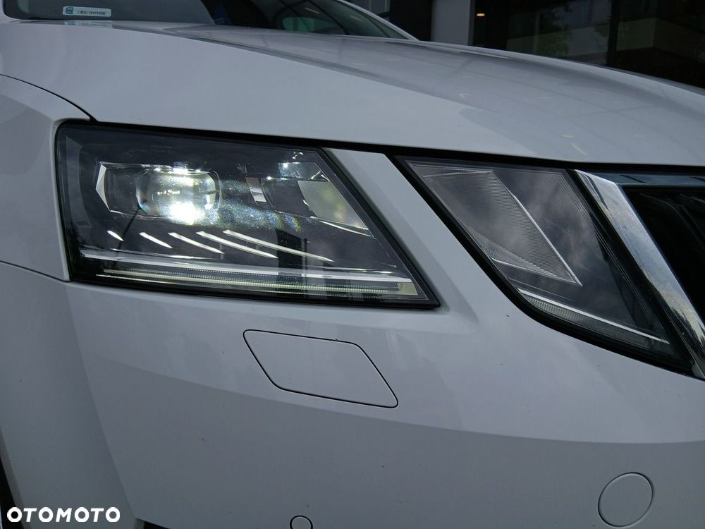 Skoda Octavia 1.5 TSI Style - 33