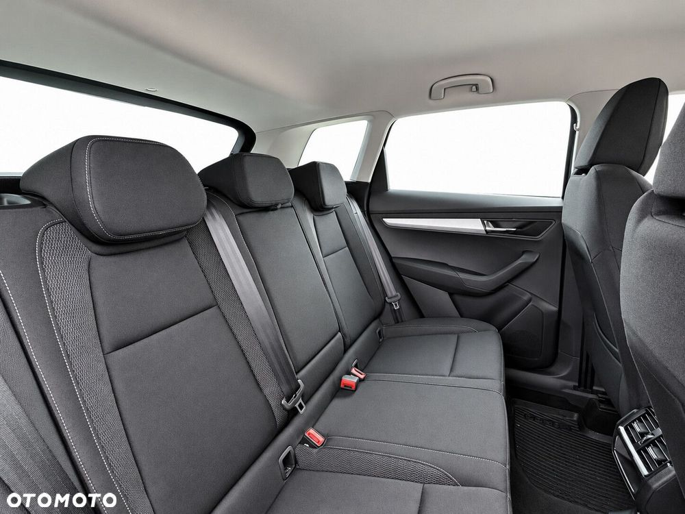Skoda Karoq 1.5 TSI ACT Edition 130 DSG - 32