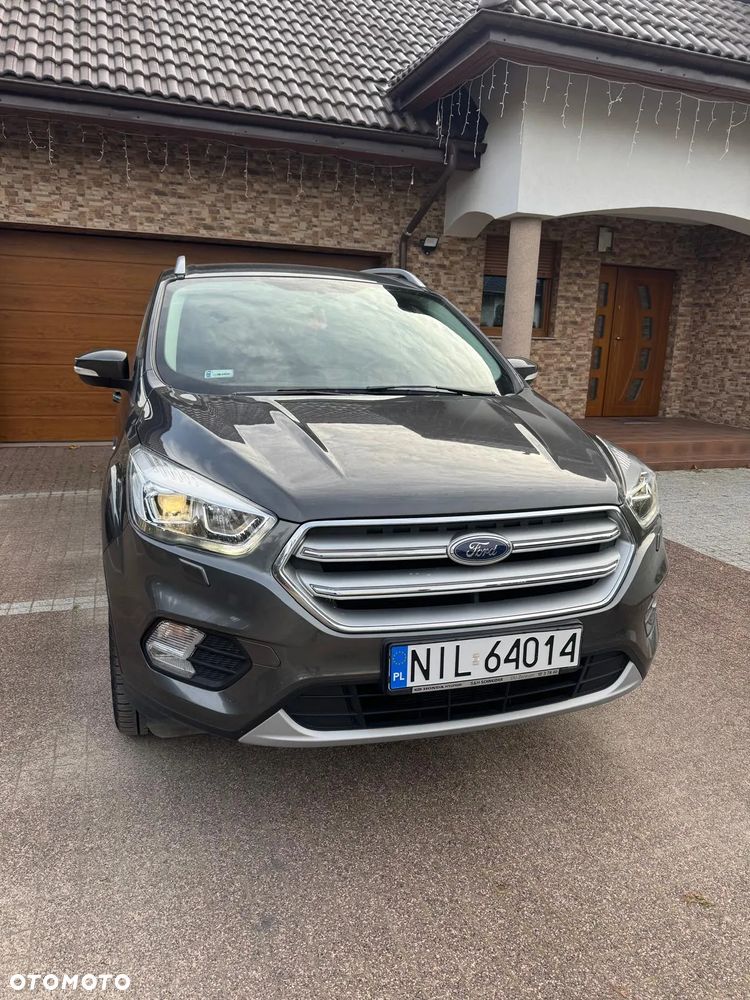 Ford Kuga - 1