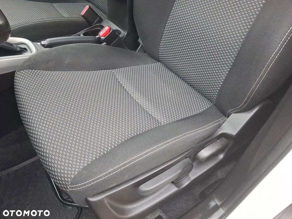 Suzuki Vitara 1.6 Premium 2WD - 27