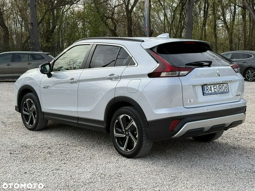 Mitsubishi Eclipse Cross - 5