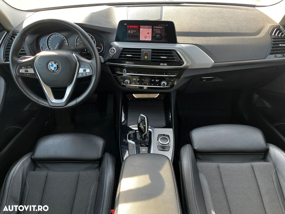 BMW X3 xDrive20i AT Standard - 13