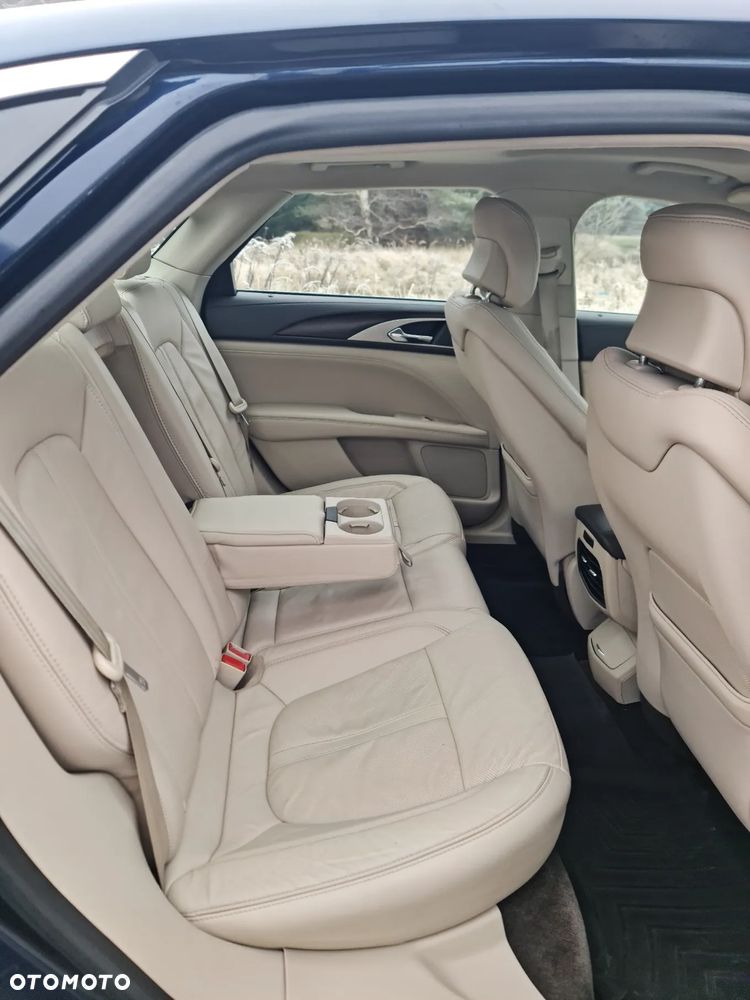 Lincoln MKZ - 15