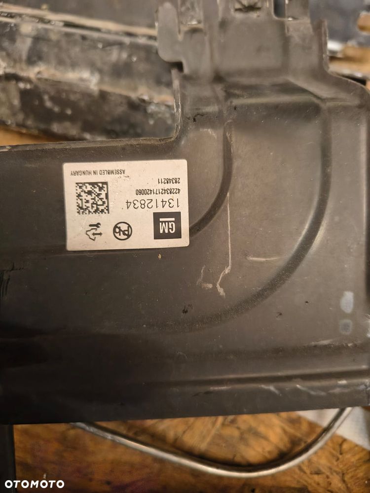 OPEL ZAFIRA C PAS PRZEDNI WZMOCNIENIE PASA GÓRNEGO POD RADAR RADAR 13412835 - 5