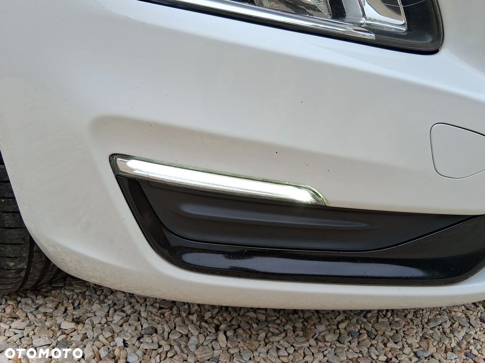 Volvo V60 - 30