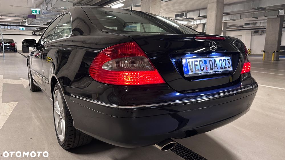 Mercedes-Benz CLK 350 7G-TRONIC Avantgarde - 4
