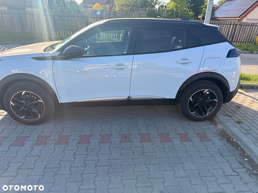 Peugeot 2008 1.2 PureTech GT Line S&S EAT8 - 5