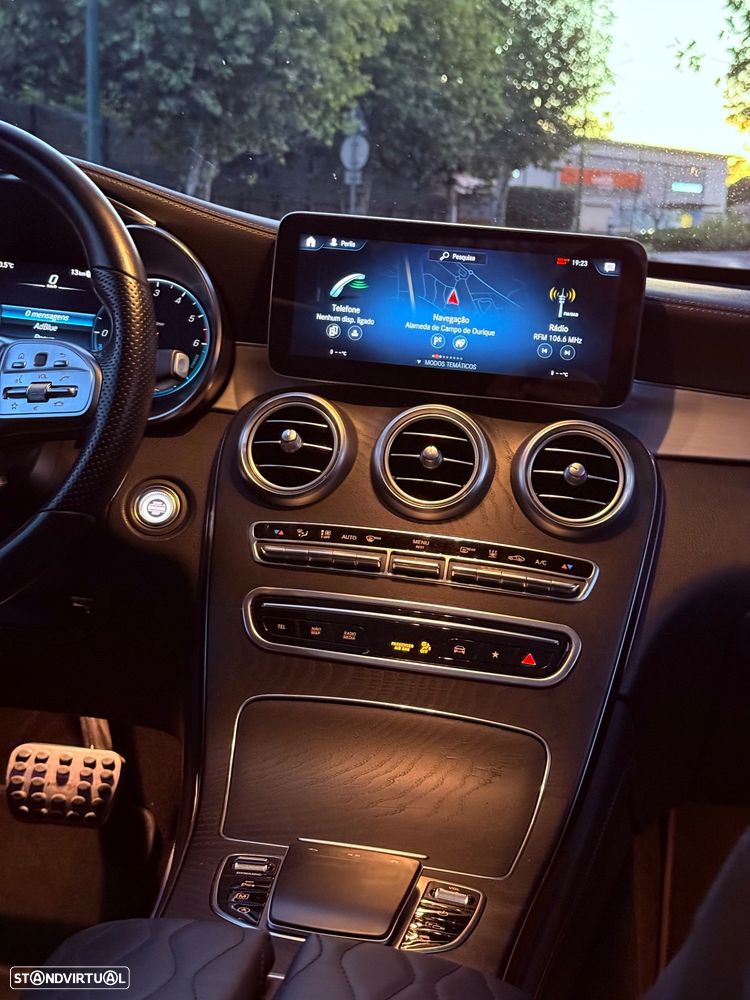 Mercedes-Benz GLC 300 de 4Matic 9G-TRONIC AMG Line - 34