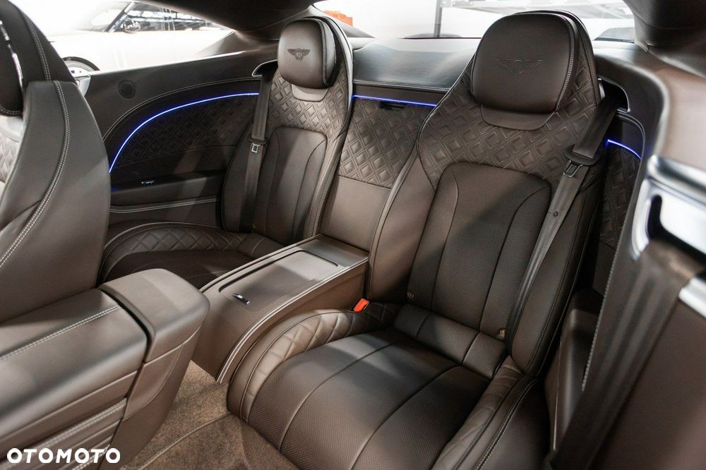 Bentley Continental GT - 24