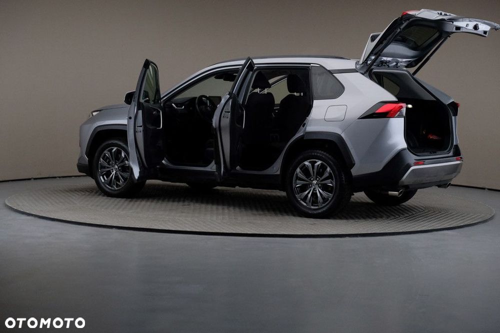 Toyota RAV4 - 7