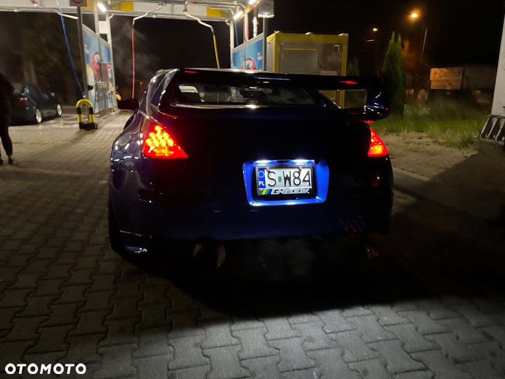 Nissan 350 Z Premium Pack - 22