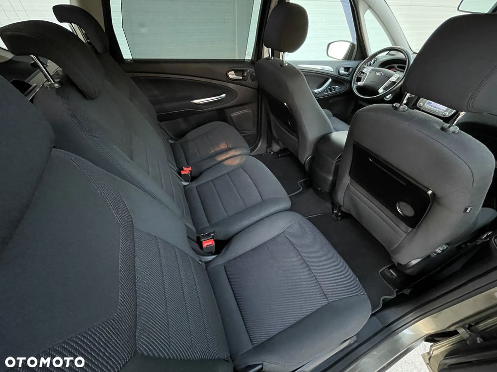 Ford S-Max 2.0 TDCi DPF Titanium - 35
