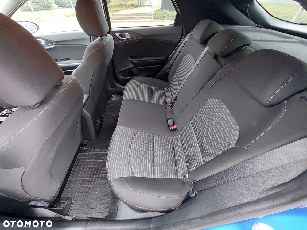 Kia XCeed 1.5 T-GDI M DCT - 11