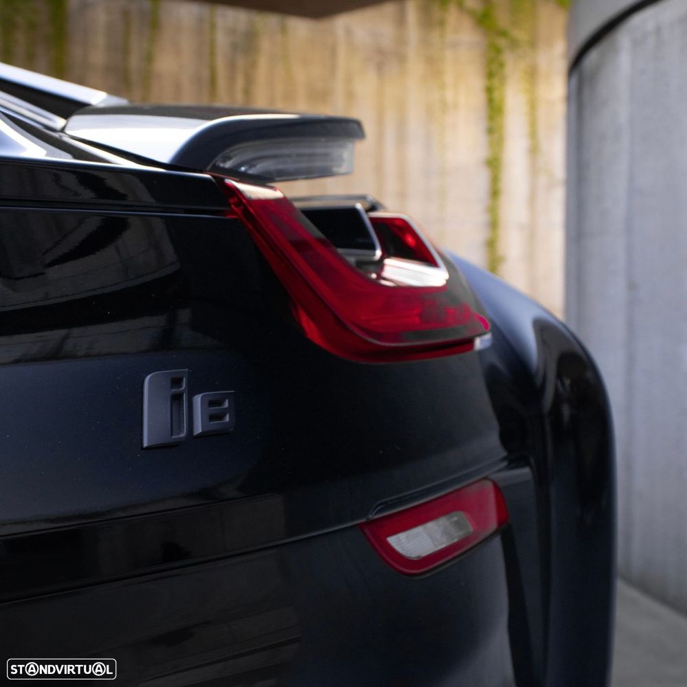BMW i8 Standard - 4