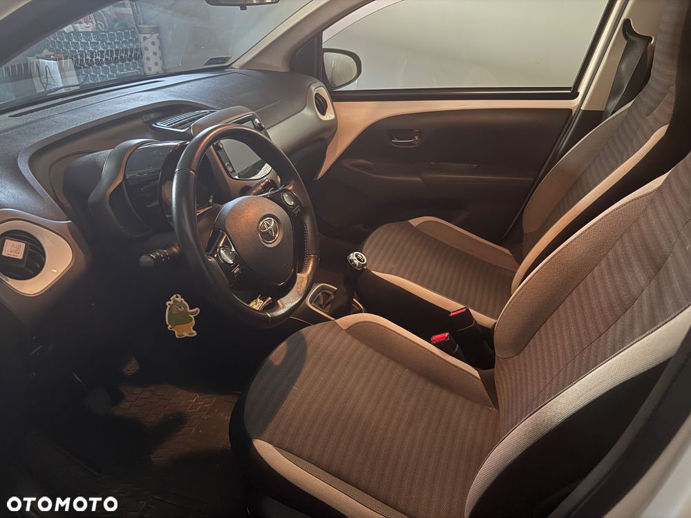 Toyota Aygo 1.0 VVT-i JBL Edition - 6
