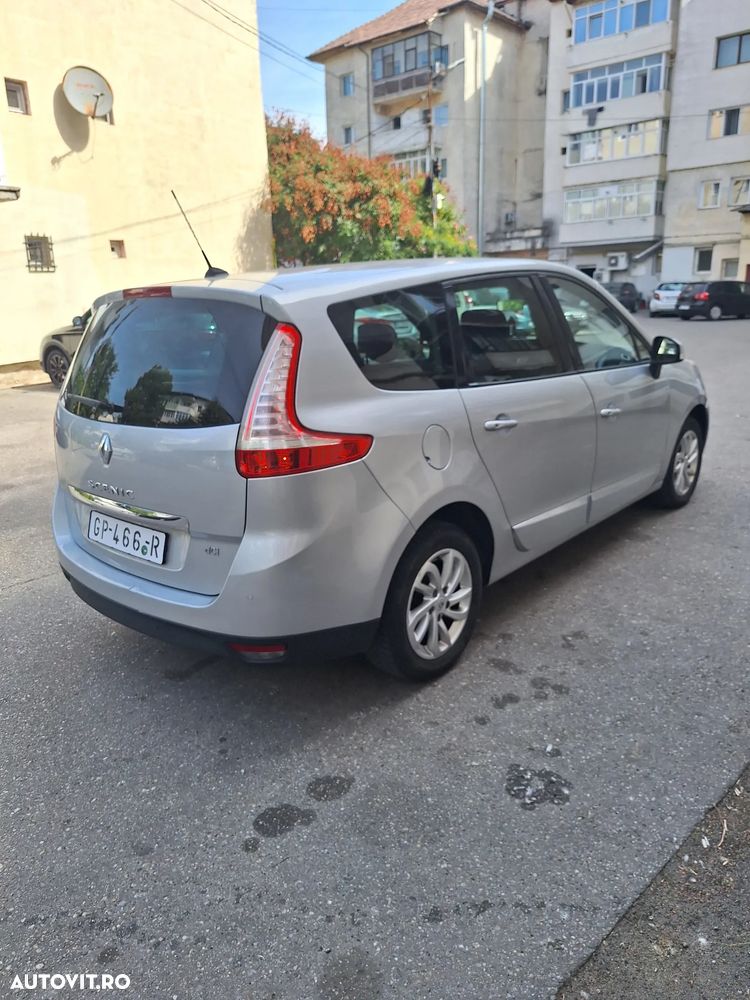 Renault Scenic 1.5dCi Expression - 11