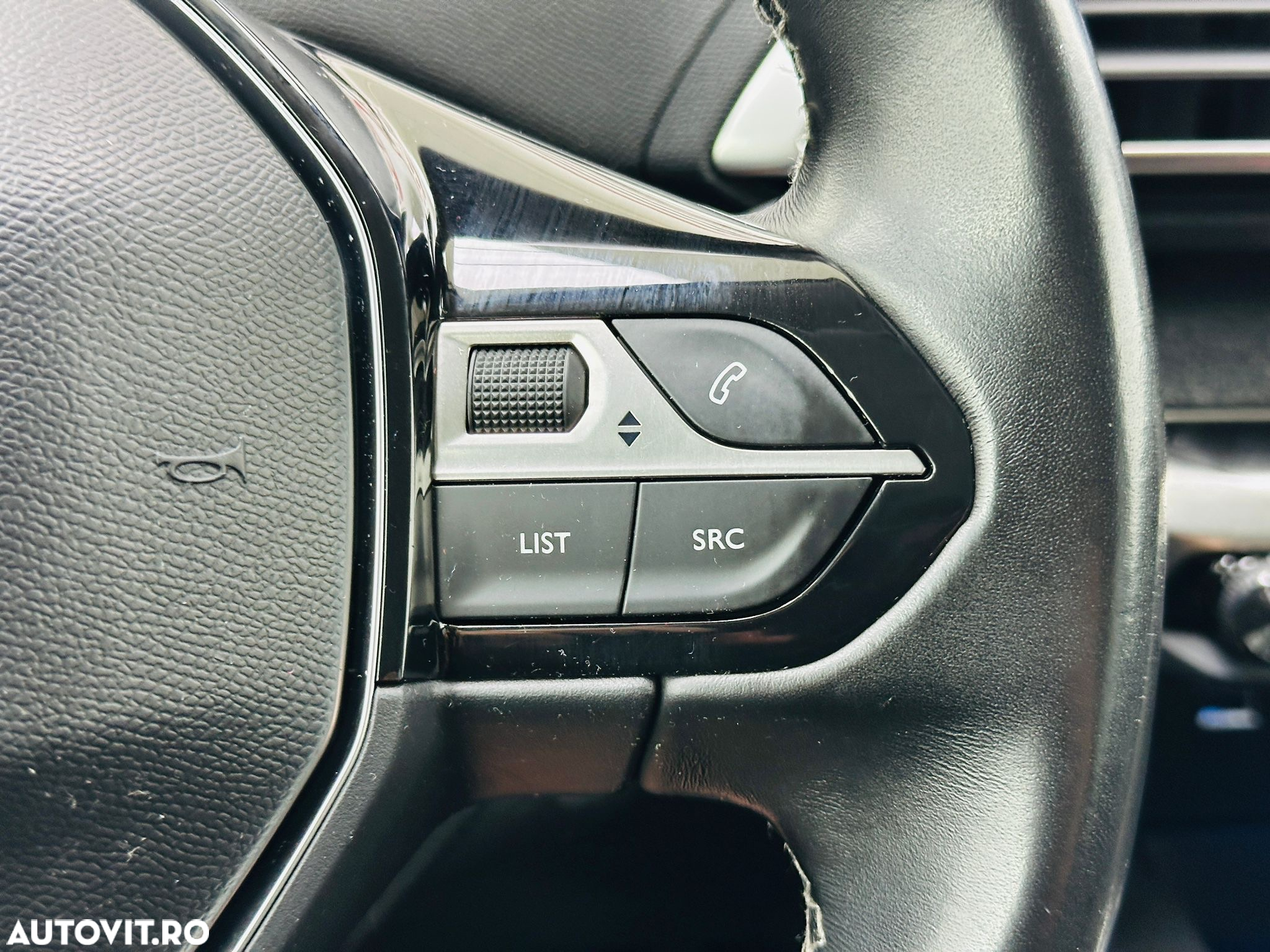 Peugeot 3008 - 32