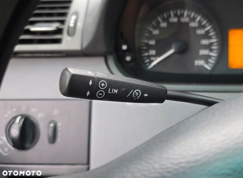 Mercedes-Benz Vito - 16