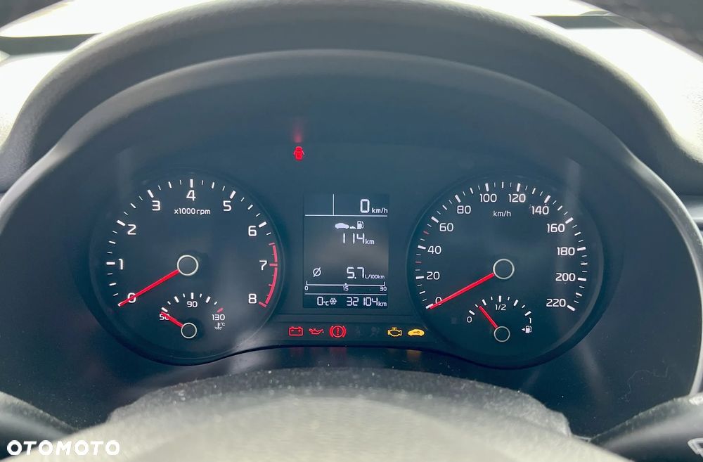 Kia Rio 1.2 M - 10