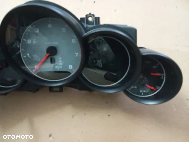 Licznik Porsche Cayenne II 4.8 GTS 420KM 75P 2010-2017r. - 3