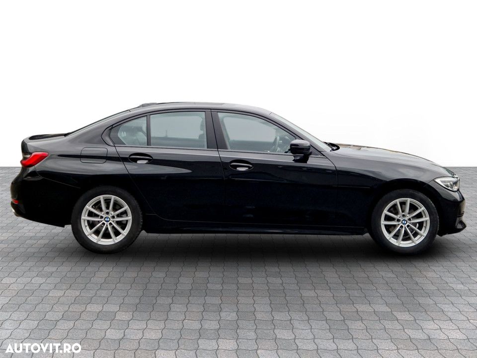 BMW Seria 3 320d xDrive AT - 7