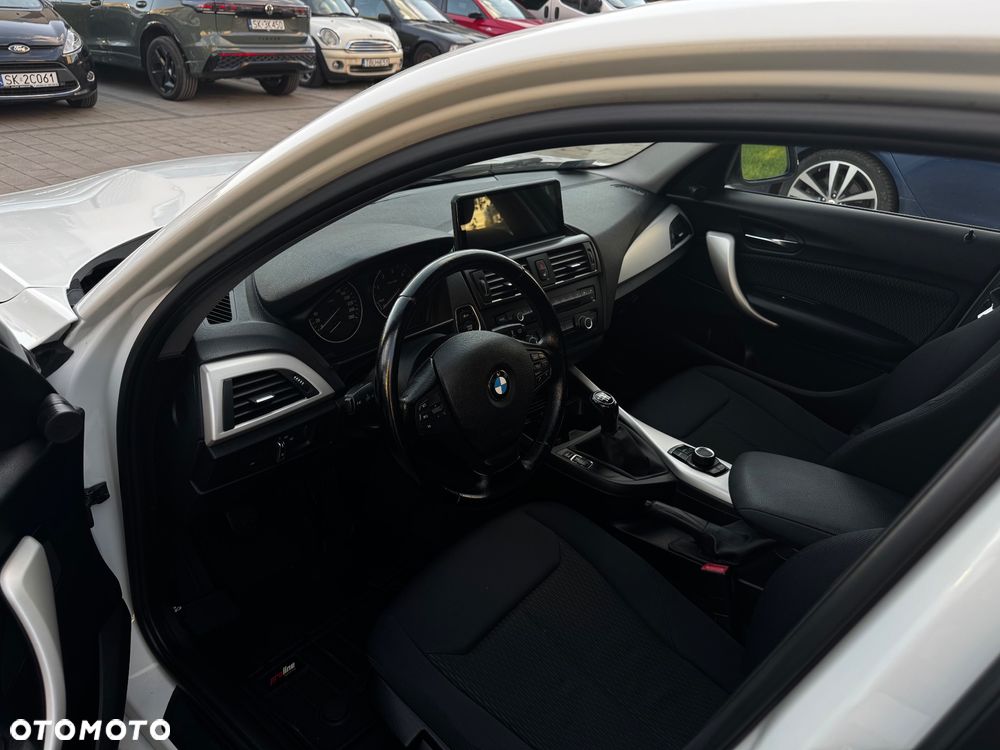 BMW Seria 1 116d EfficientDynamics Sport Line - 15