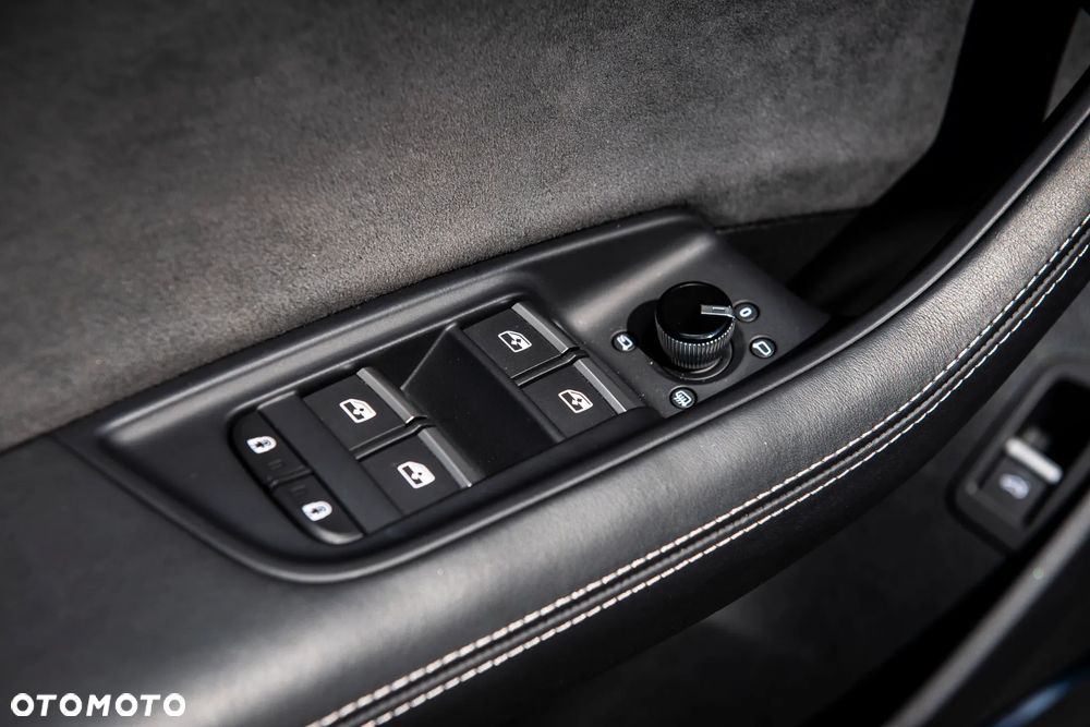 Audi RS Q8 TFSI mHEV Quattro Tiptronic - 20