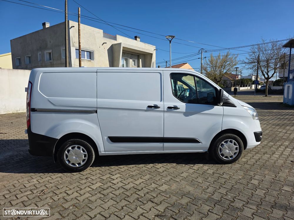 Ford Transit Custom 2.2 TDCI 270 L1 - 35
