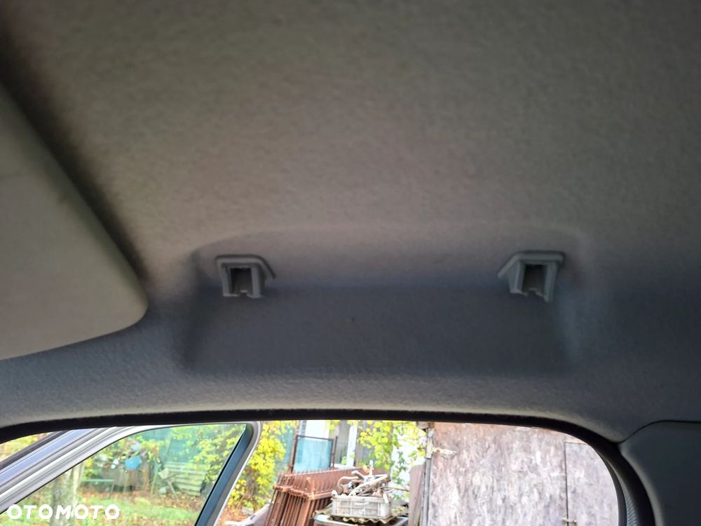 Ford S-Max 2.0 Titanium - 32